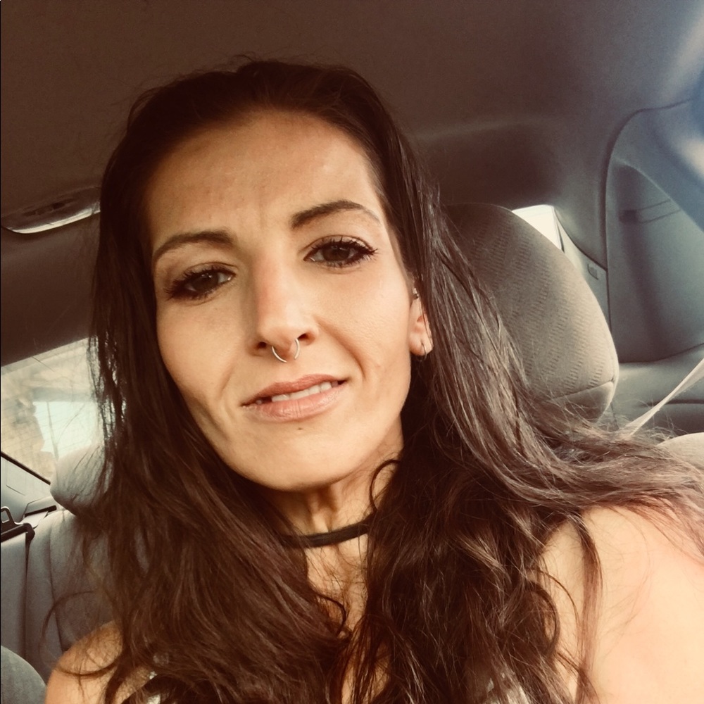 Meet your Posher, Trace